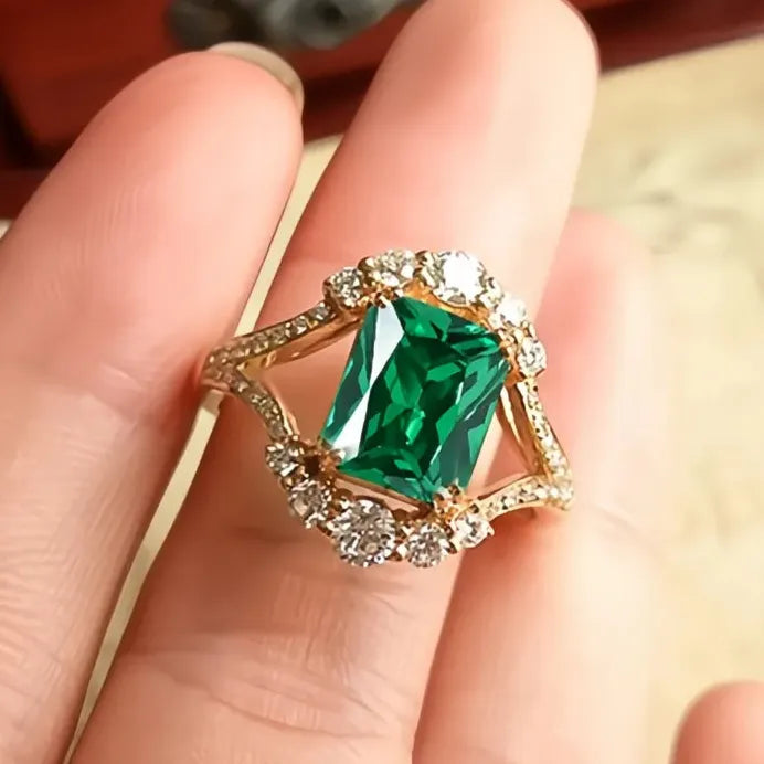 Elegant Gold Green Cubic Zirconia Wedding Band Ring for Women