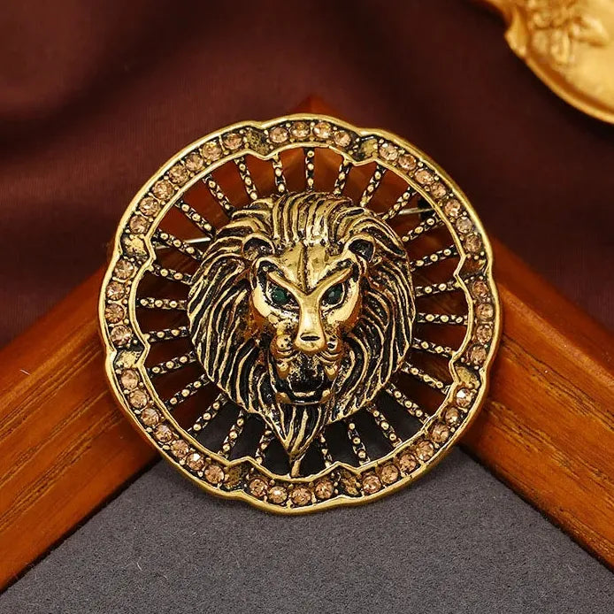 Vintage Hollow Out Lion Brooch Men's Coat Corsage Accessory Stylish Pin