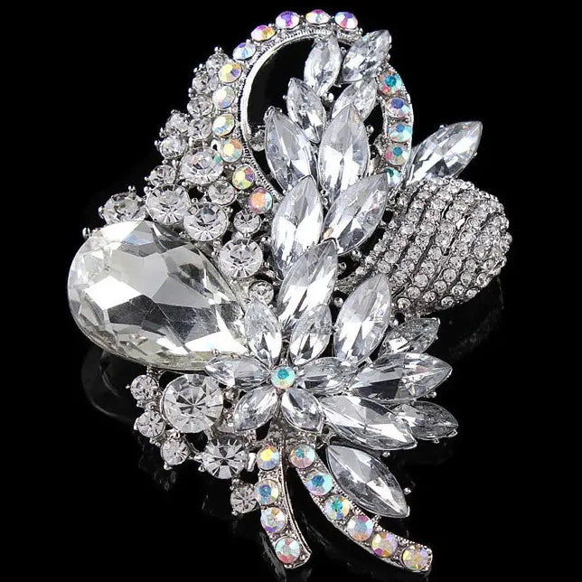 Classic Floral Openwork Brooch Wedding Gift for Men and Women