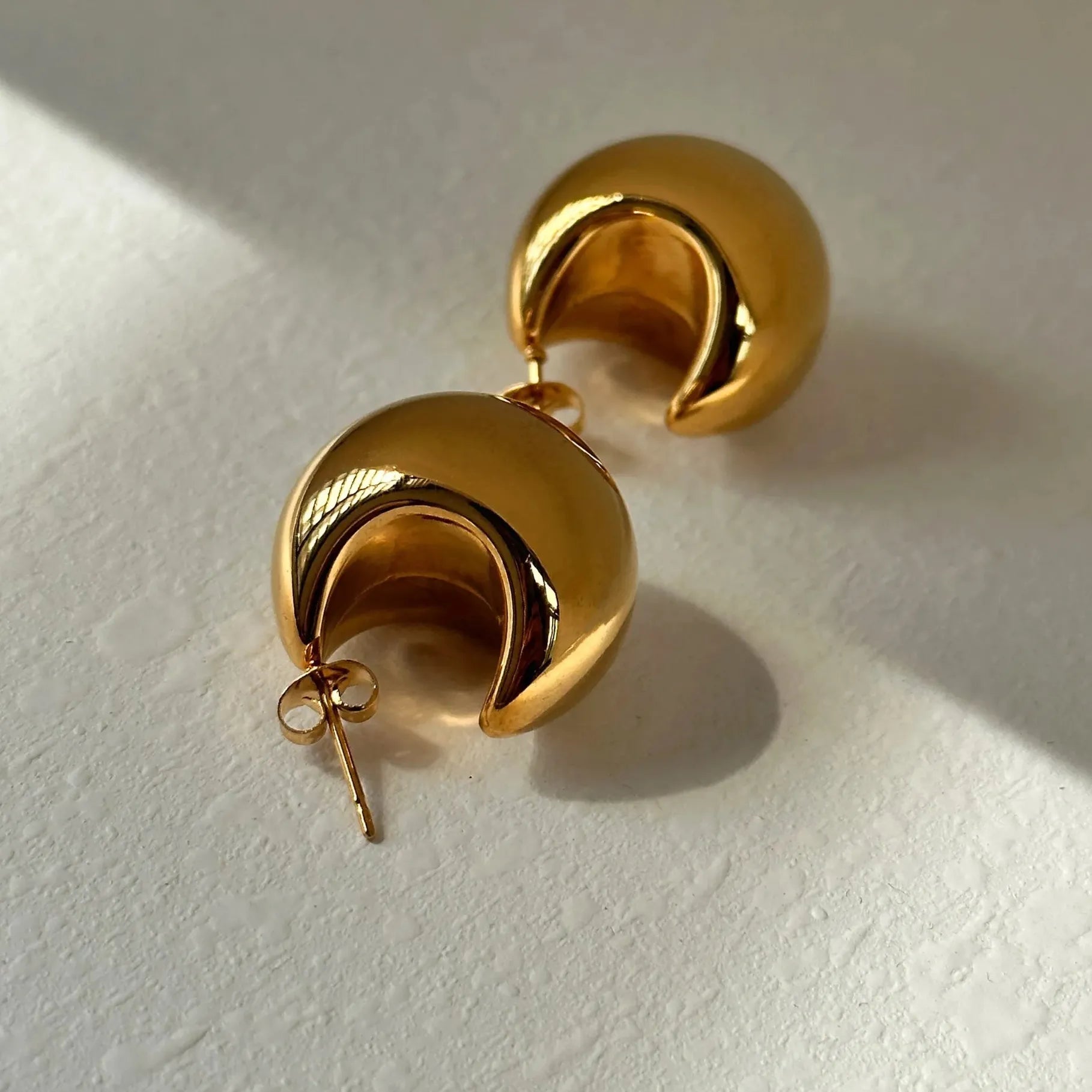 Large Punk Water Drop Stud Earrings for Women Vintage Silver Steampunk Jewelry