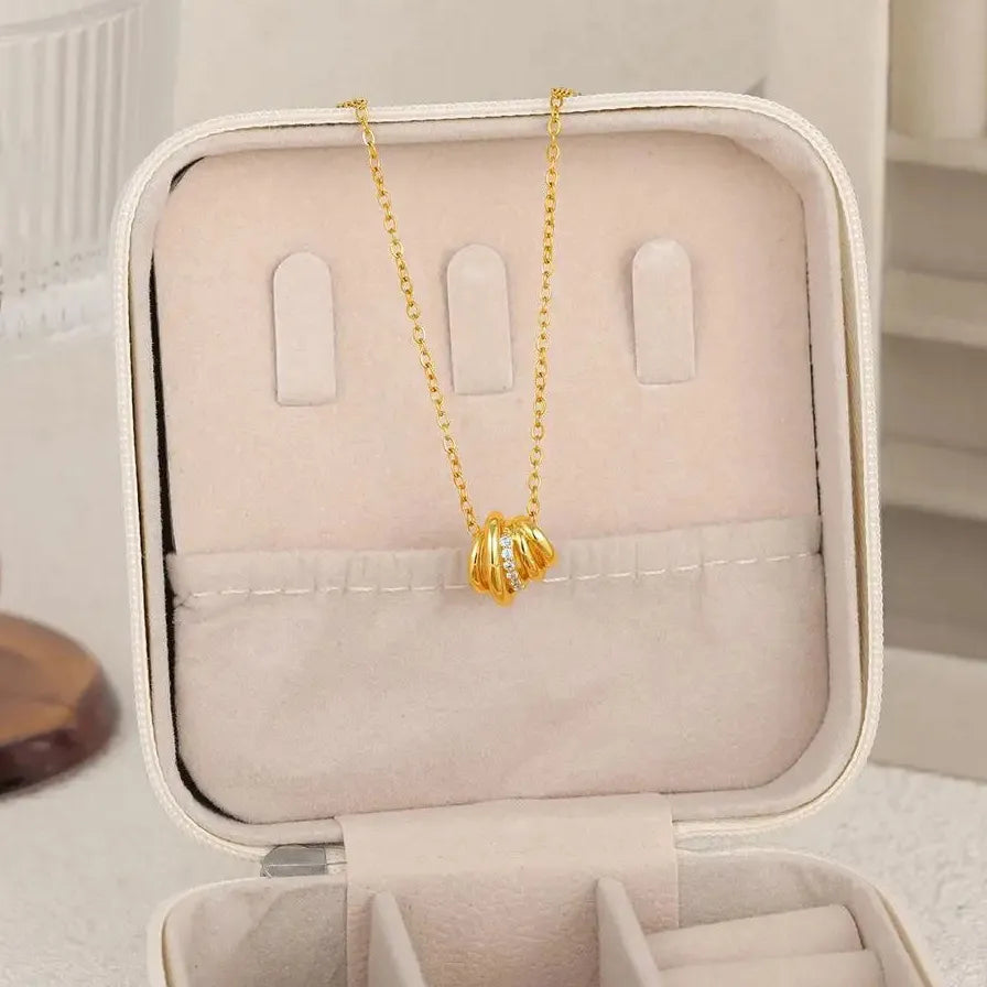 Classic Tiny Polycyclic Multi-Ring Pendant Necklace for Women Stainless Steel Gold Choker