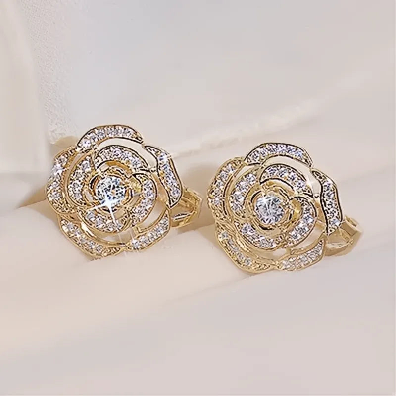 Fancy Cubic Zirconia Stud Earrings for Women Delicate Geometric Design Fashion Jewelry Luxury Wedding Party Accessories