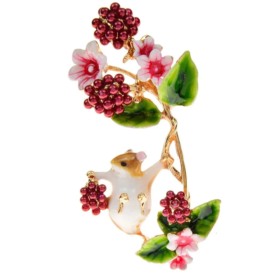 Chipmunk Squirrel Brooch Animal Pin Accessory for Women Stylish Gift