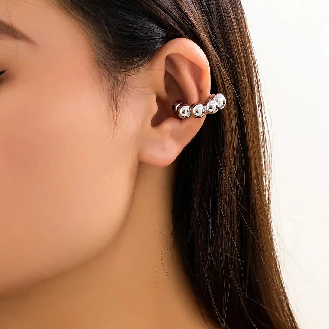 Vintage Asymmetry Round Cartilage Fake Piercing Copper Ear Clips Women Jewelry