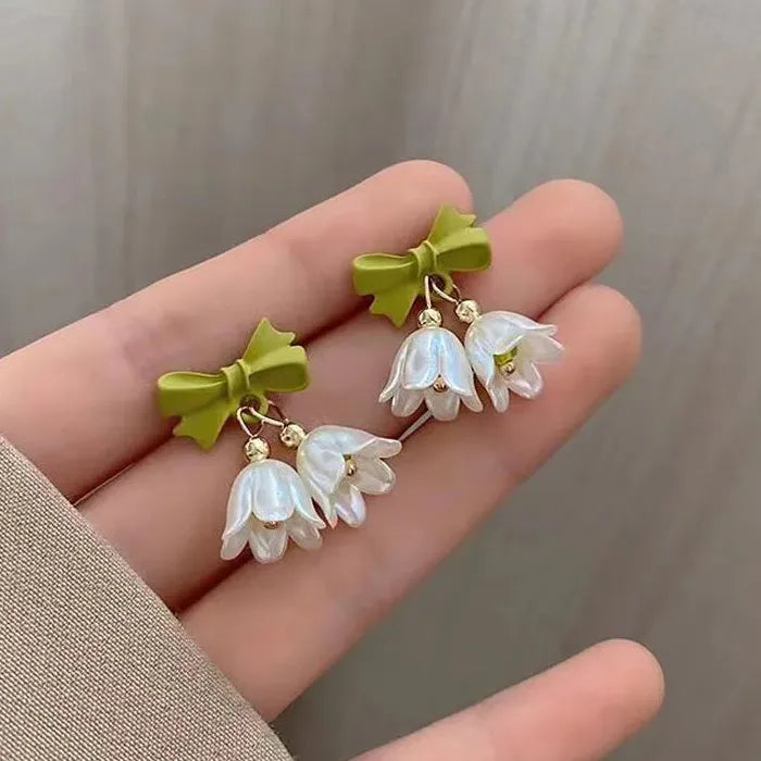 Korea Sweet Green Bow Bell Flower Drop Earrings for Women Alloy Resin Jewelry