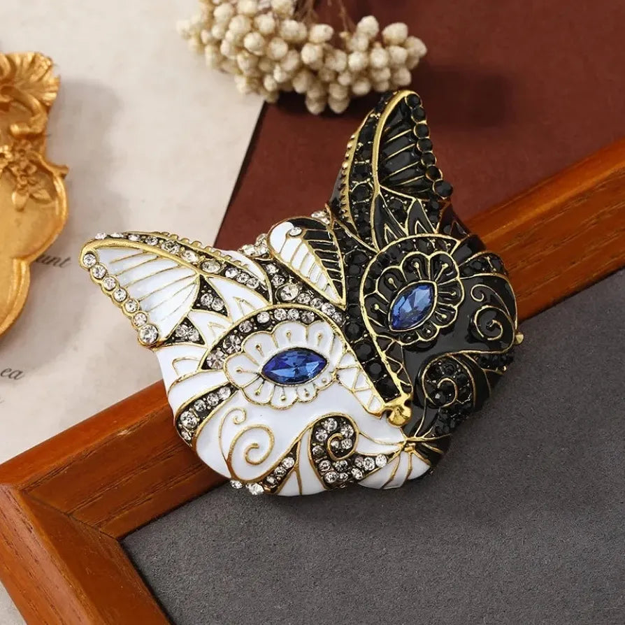 Geometric Rhinestone Fox Head Brooch Stylish Jacket Accessory Gift