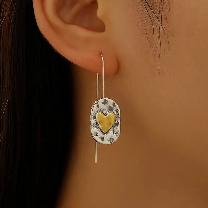 Vintage Heart Zinc Alloy Oval Drop Earrings for Women Romantic Gift