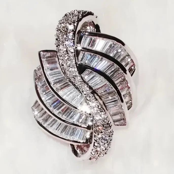 New Gorgeous Women Geometric Cubic Zirconia Crystal Rings for Engagement Wedding Fashion Jewelry