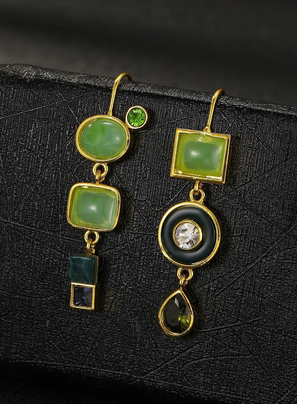 Geometric Green Stone Round Drop Earrings for Women Zinc Alloy Jewelry
