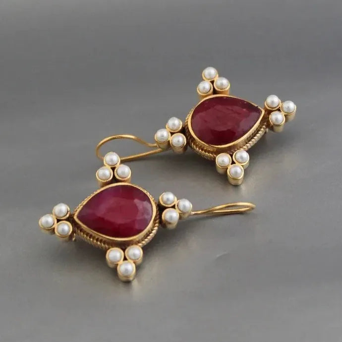 Elegant Retro Geometric Pearl Drop Earrings Women’s Wedding Jewelry Gift Zinc Alloy