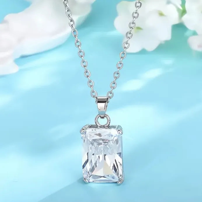 Geometric Cubic Zirconia Pendant Necklace Copper Alloy Minimalist Jewelry