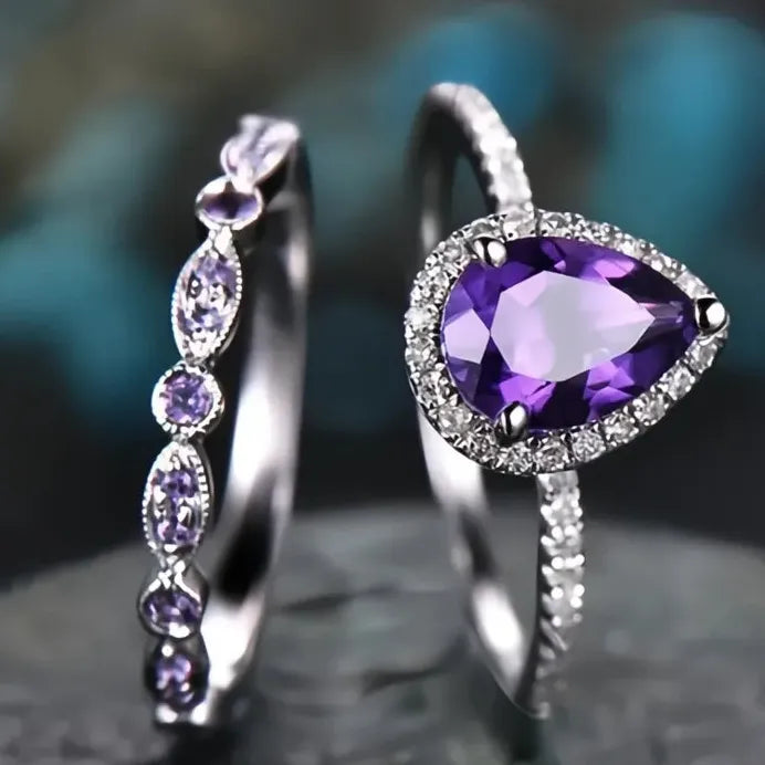 Elegant 2-Piece Women's Wedding Engagement Ring Set with Geometric Design