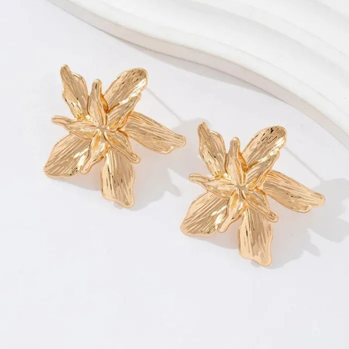 Vintage Texture Large Flower Pearl Drop Earrings for Women Jewelry Gift