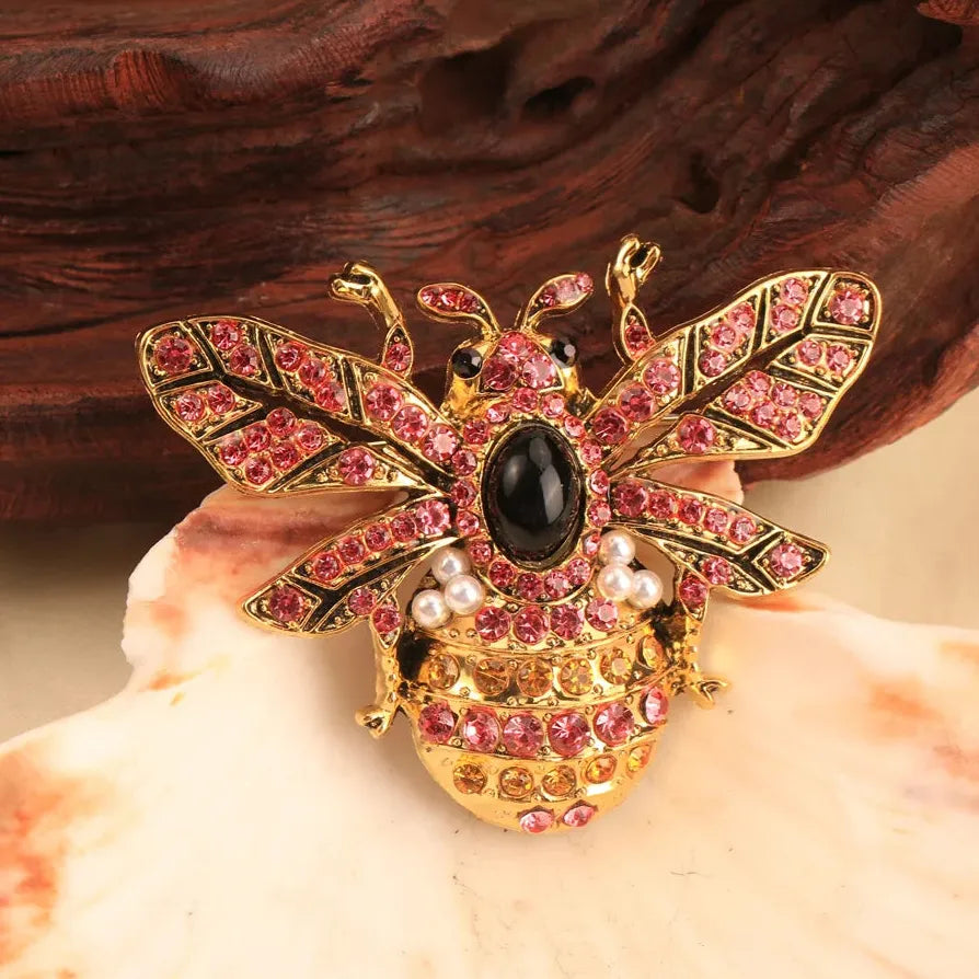 Luxury Bee Brooch Classic Style Jewelry Gift for Men and Women