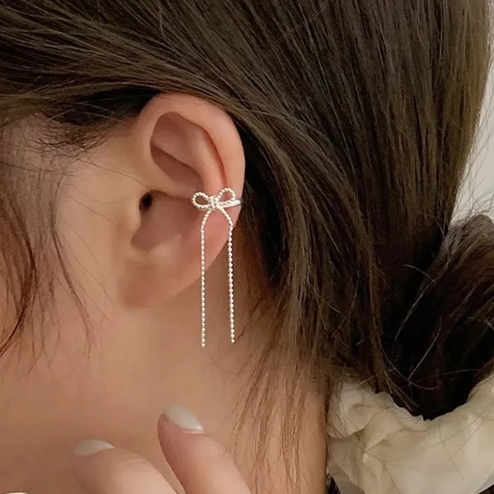 Vintage Silver Bow Zinc Alloy Clip-On Ear Cuff Earrings for Women