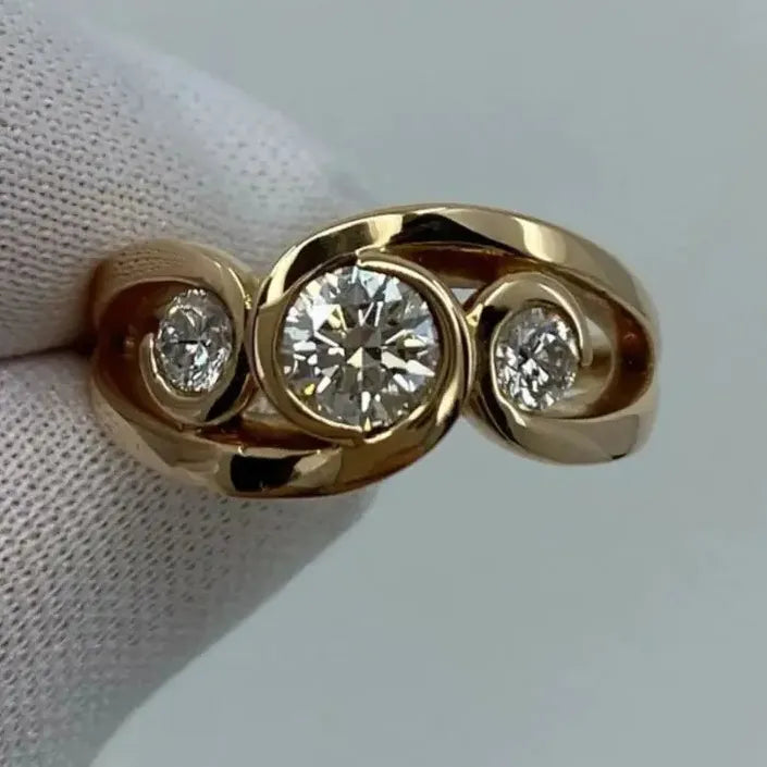 Gold Color Inlay Rhinestone Zinc Alloy Rings for Women Party Jewelry Gifts