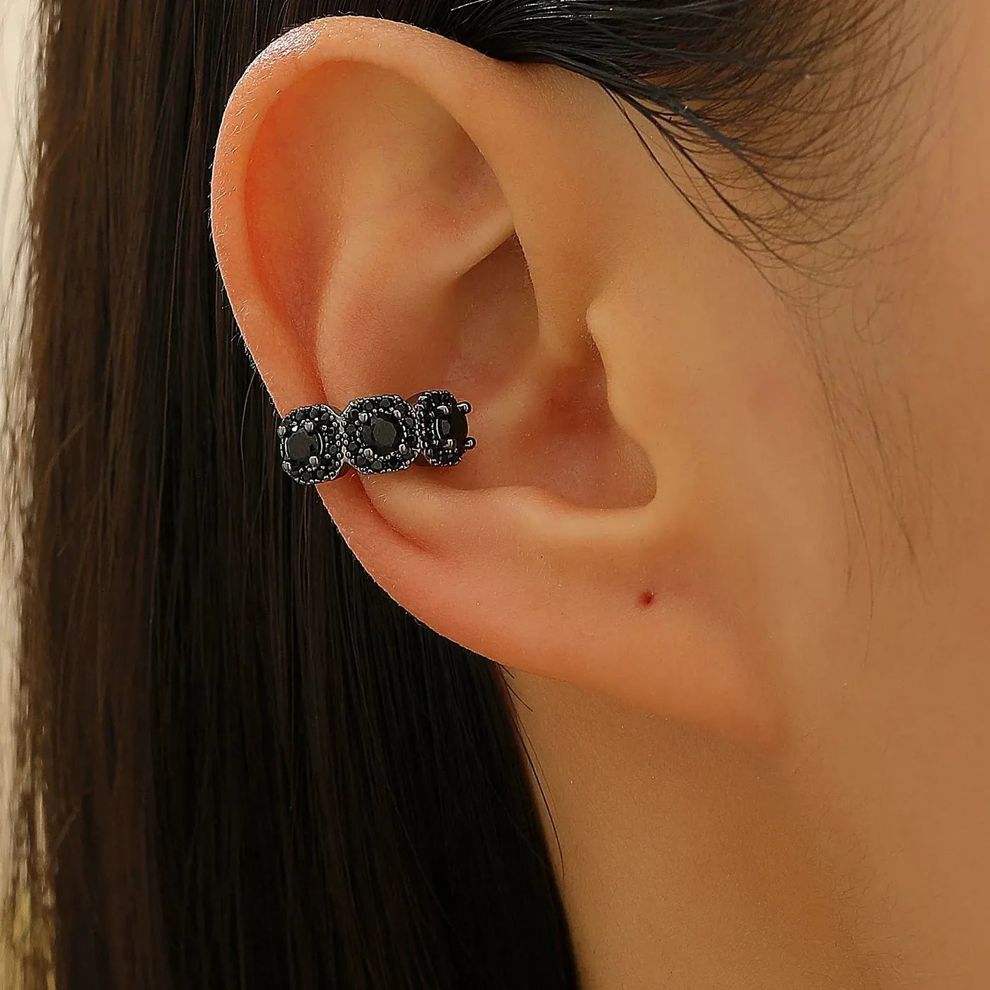 Vintage Punk Hip Hop Clip Earrings Zinc Alloy Rhinestone Gift