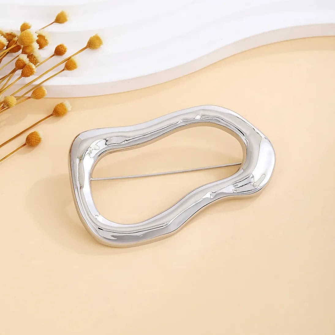 European American Irregular Oval Luxury Fashion Brooch Pin for Women