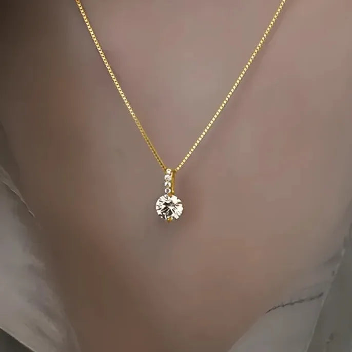 Minimalist Round Cubic Zirconia Pendant Necklace 45CM Silver Gold Plated Copper Alloy