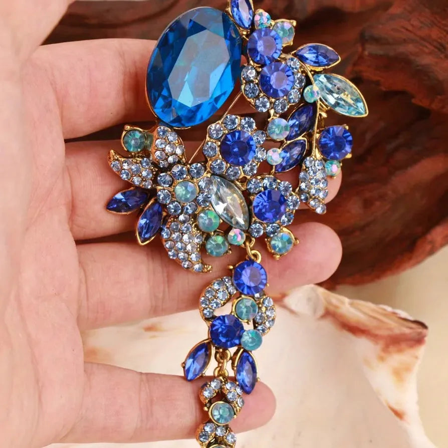 Classic Tassel Flower Brooch Pin Jewelry Gift for Men Women