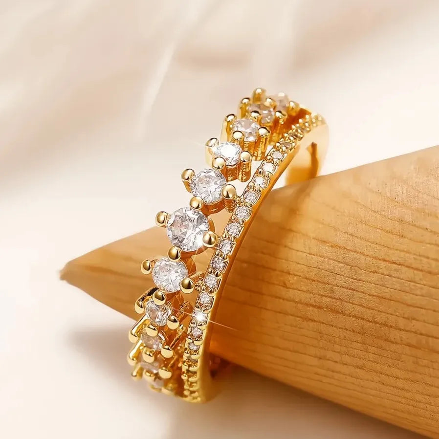 2022 Trendy Gold Brass Women's Wedding Band Ring with Cubic Zirconia