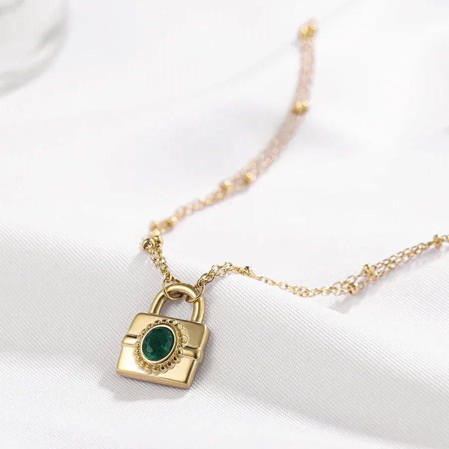 Vintage Green Crystal Heart Choker Necklace for Women Stainless Steel Chain