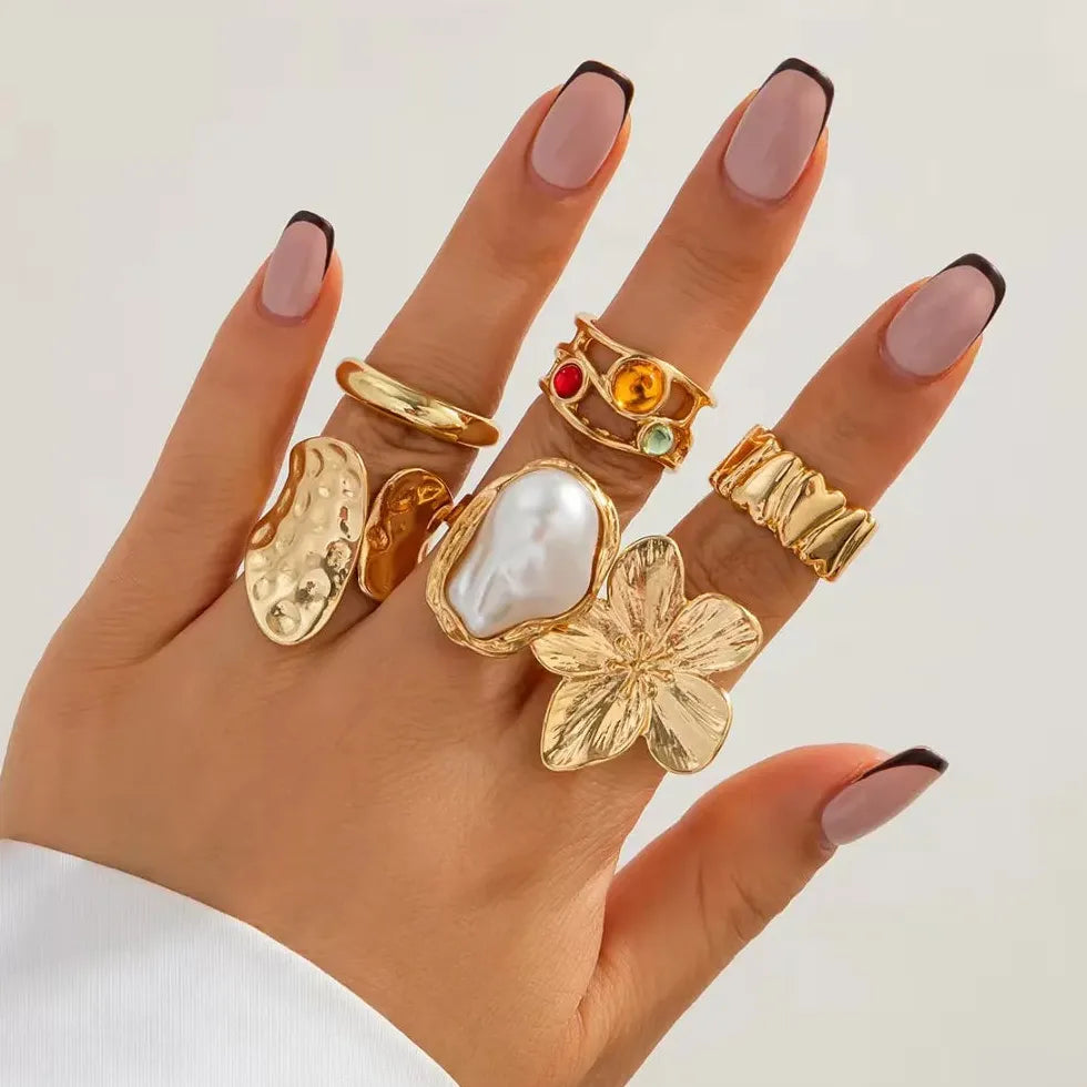 7Pcs Vintage Irregular Geometric Flower Pearl Rings Set for Women Fashion Jewelry