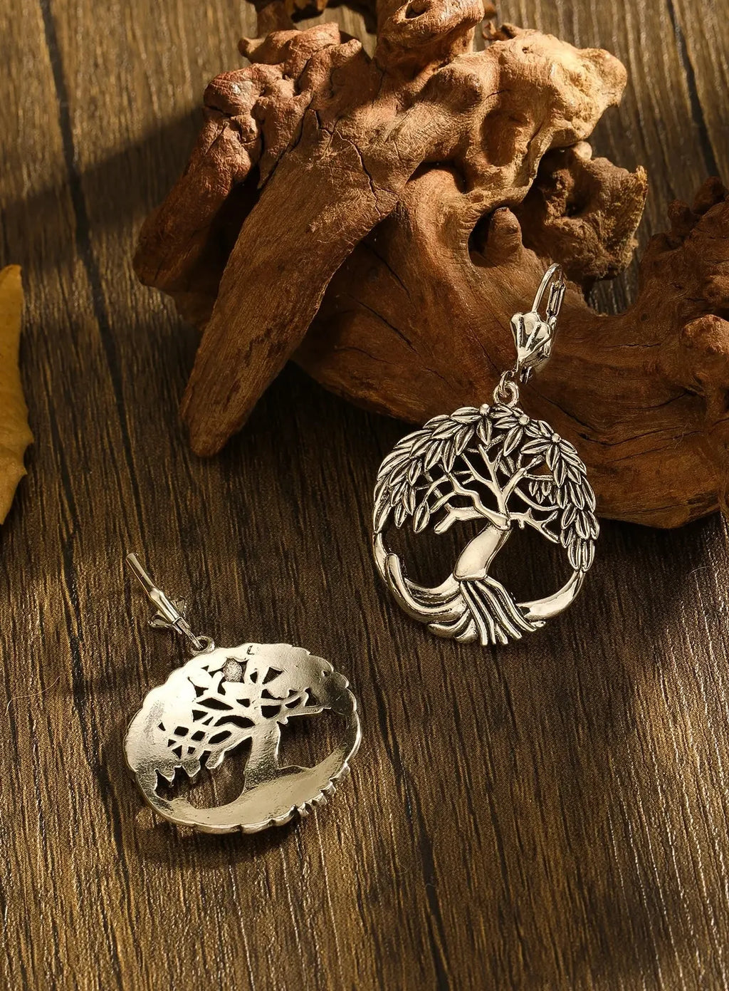 Silver Retro Round Tree Pendant Necklace and Earrings Set for Women Jewelry Gift