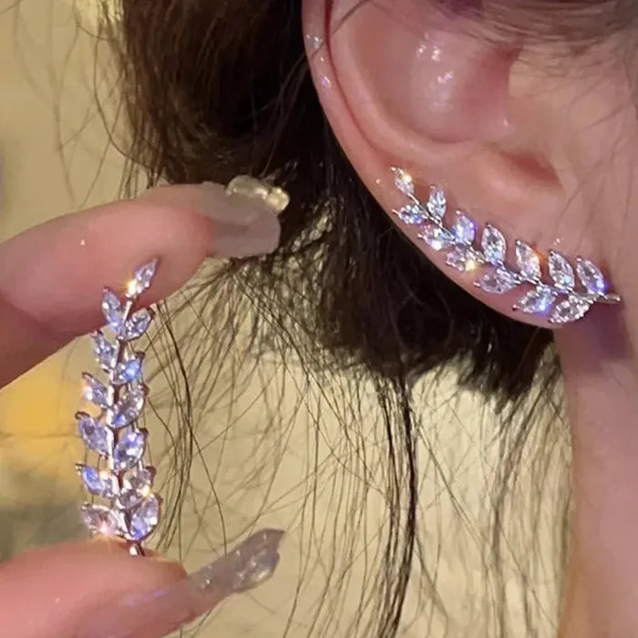 Vintage Hollow Out Rhinestone Wheat Zinc Alloy Stud Earrings for Women