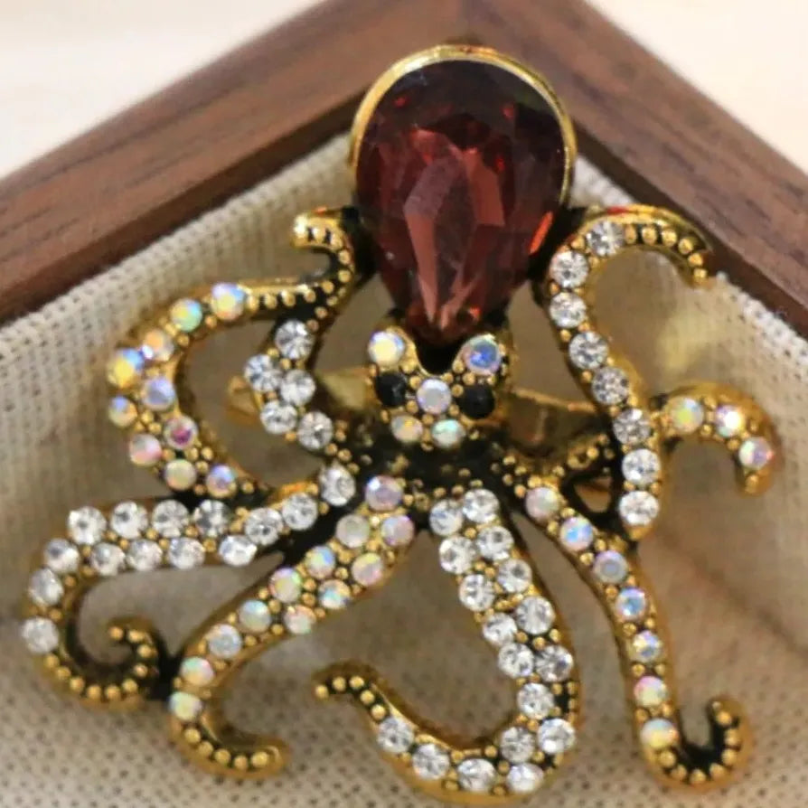 Elegant Octopus Brooch Jewelry Wedding Gift for Men and Women