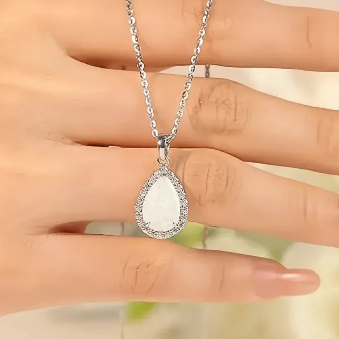 Geometric Pear Imitation Opal Copper Alloy Pendant Necklace for Women Gift