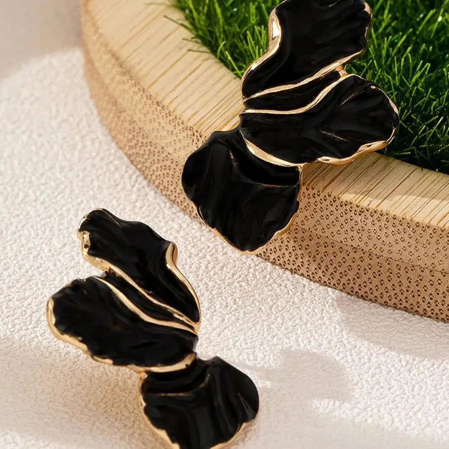 Vintage Black Enamel Flower Leaf Stud Earrings for Women Nature Jewelry