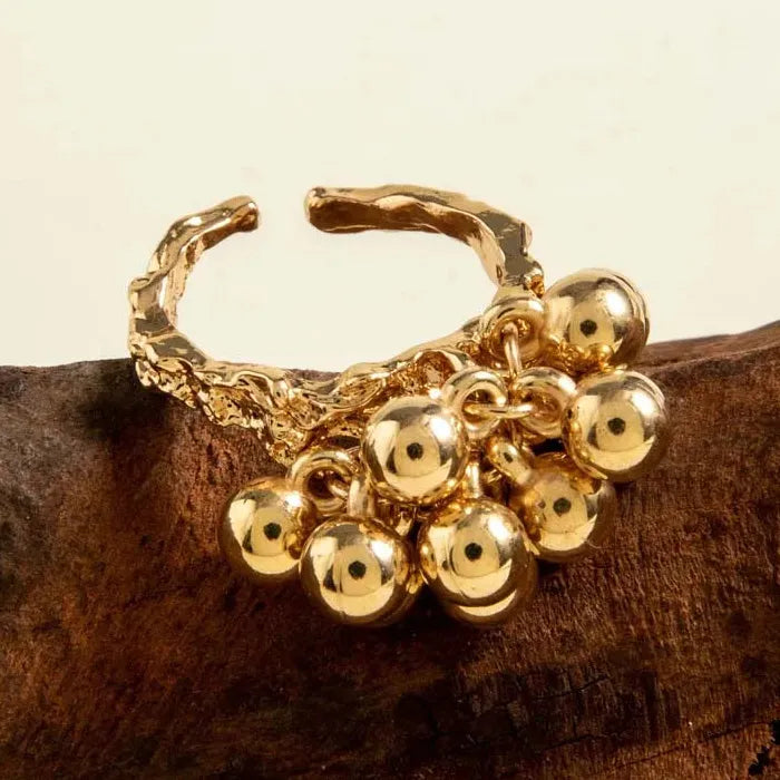 Vintage Gold Flower Ring Featuring Imitation Pearl for Women Jewelry