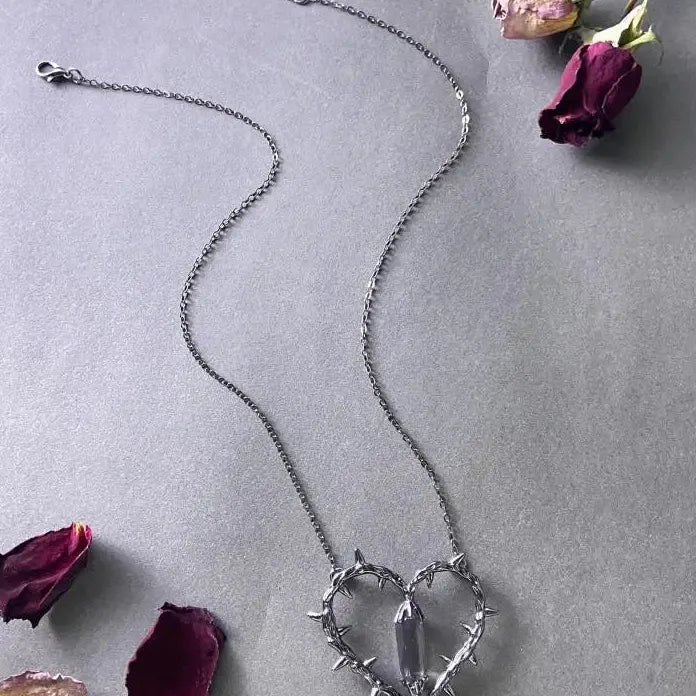 Vintage Thorn Heart Crystal Pendant Necklace Gothic Jewelry Gift for Men Women