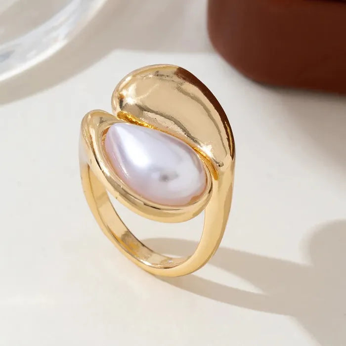 Adjustable Luxury Baroque Pearl Open Ring for Women Elegant Jewelry Gift