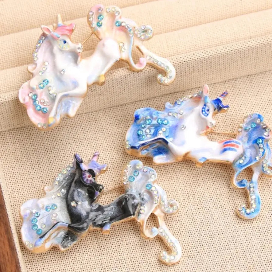 Luxury Classic Unicorn Brooch Pin Jewelry for Women Elegant Style