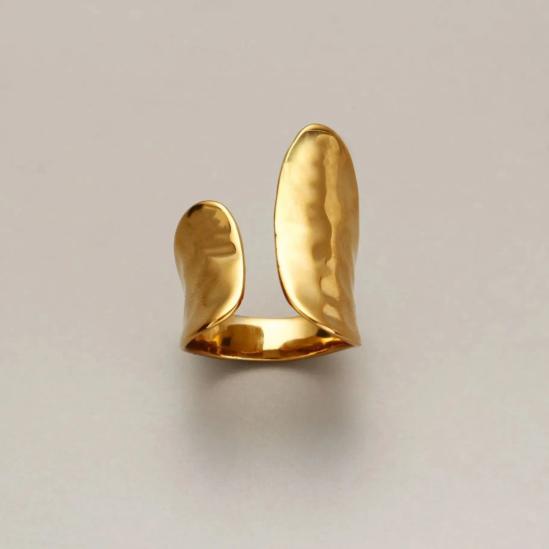 Large Frosted Leaf Ring for Women Punk Vintage Jewelry Gift Party Accessory