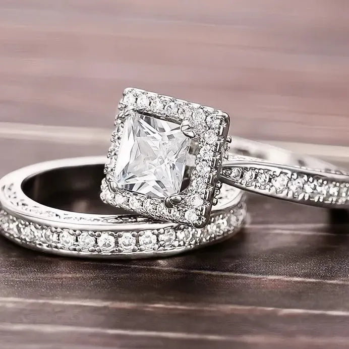Elegant Modern Bridal Engagement Rings with Princess Cubic Zirconia Charms