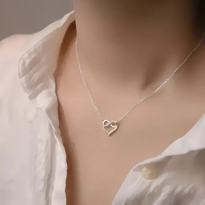Copper Alloy Heart Pendant Necklace with Cubic Zirconia for Women Wedding Gift