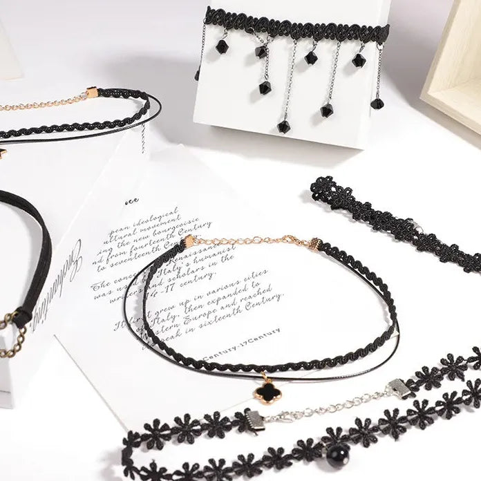 Black Velvet Heart Crystal Pendant Lace Choker Necklace Retro Gothic