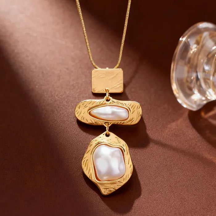 Baroque Pearl Drop Earrings & Necklace Set Zinc Alloy Retro Jewelry