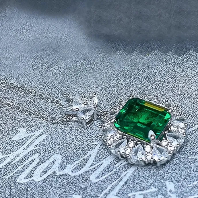 Green Cubic Zirconia Geometric Pendant Necklace Copper Alloy Wedding Gift