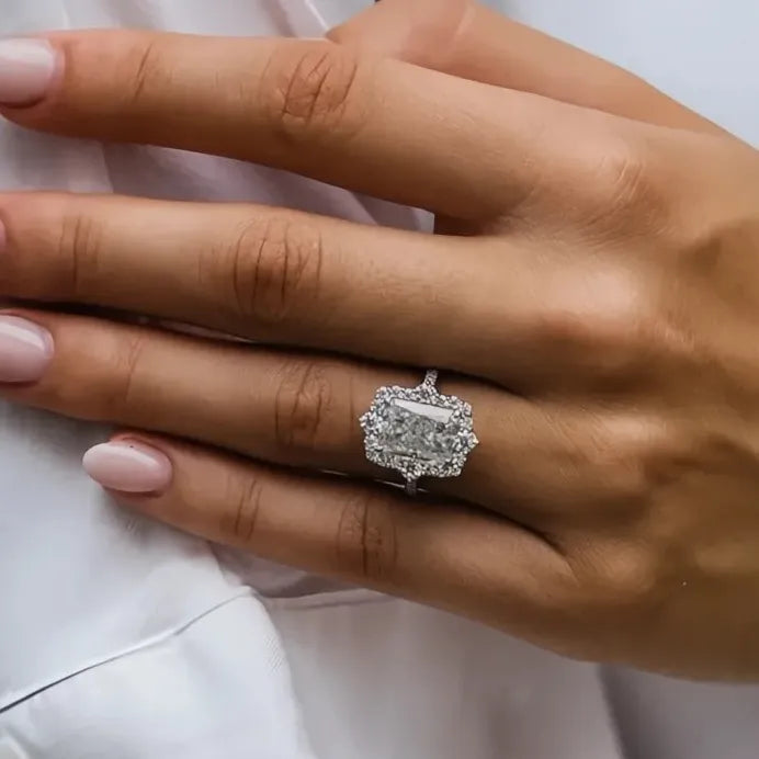 Elegant Luxury Bridal Wedding Band Cubic Zirconia Sparkling Ring