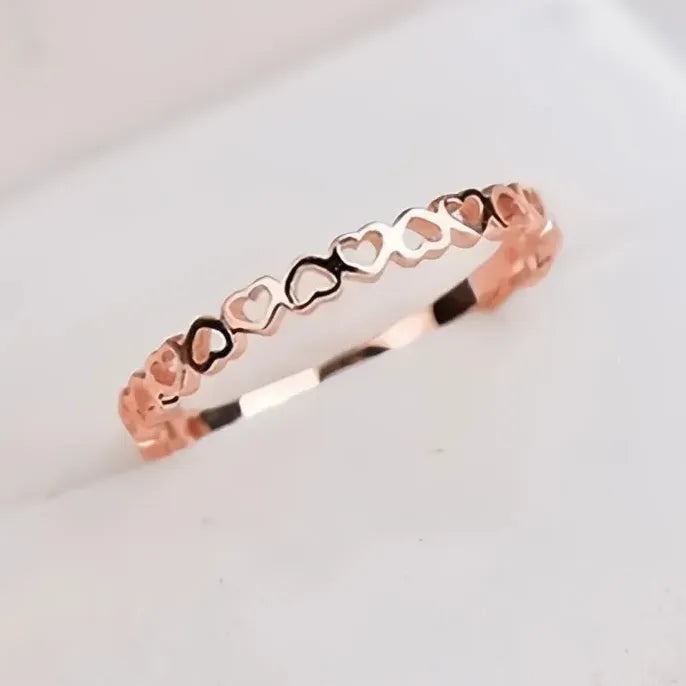 Hollow Hearts Geometric Zinc Alloy Ring for Women Fashion Jewelry Gift 4 Colors