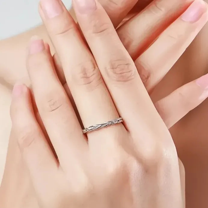 Glossy Brass Geometric Cross Ring for Women Elegant Party Jewelry