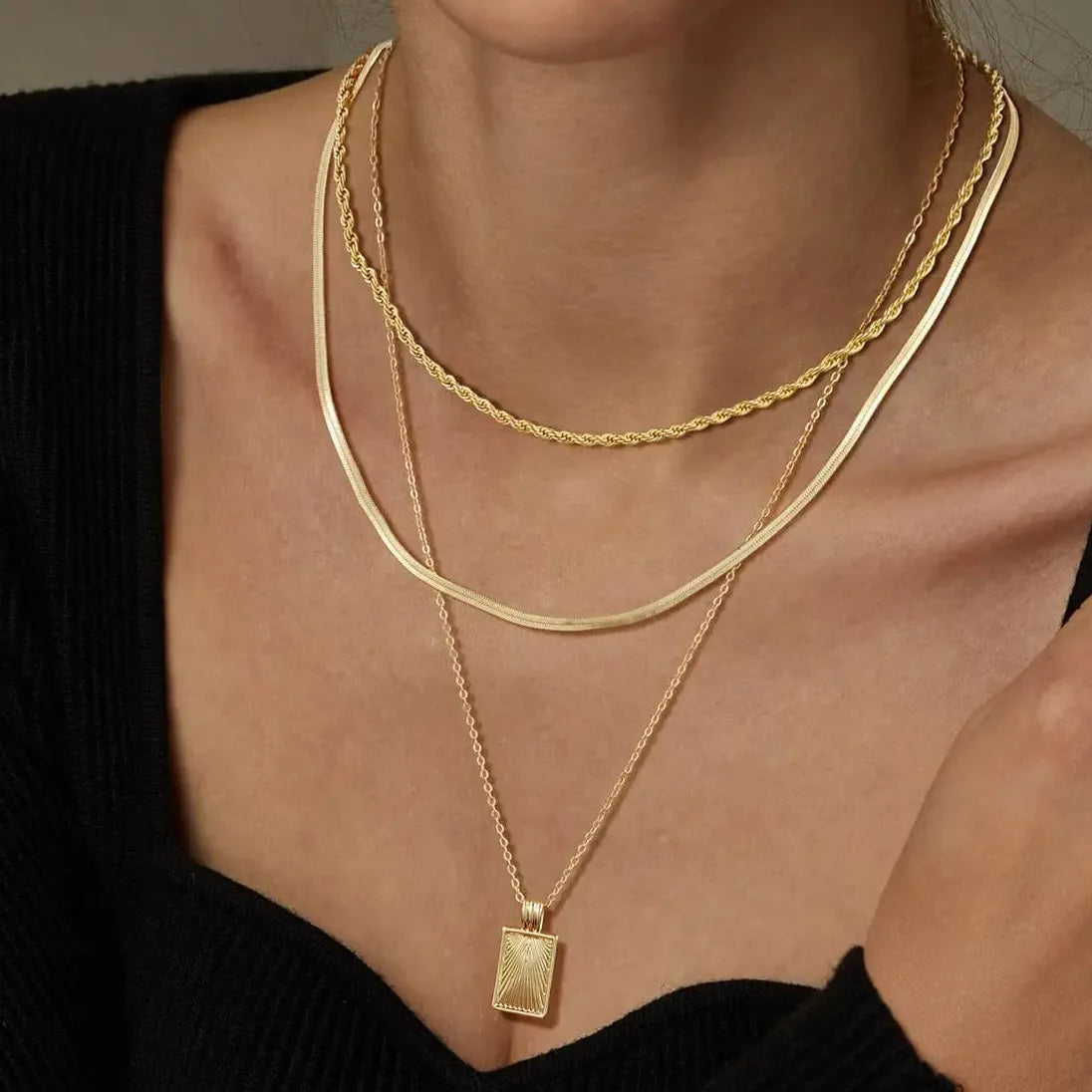 Three Layer Stainless Steel Chain Necklace for Women Square Pendant Choker Geometric Design