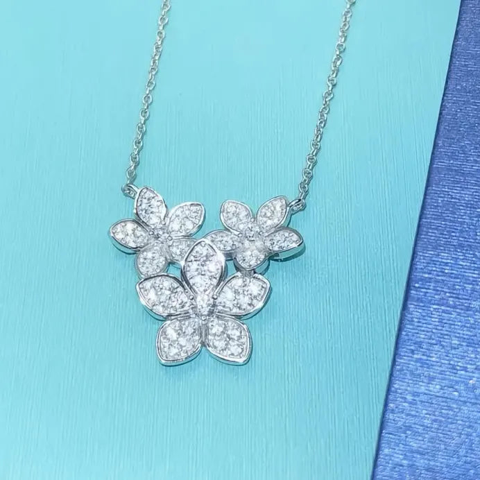 Flower Pendant Necklace with Cubic Zirconia Wedding Jewelry for Women