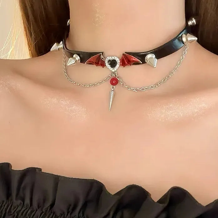 Y2K Punk PU Leather Devil Wings Heart Zircon Rivet Necklace for Women Men Stylish