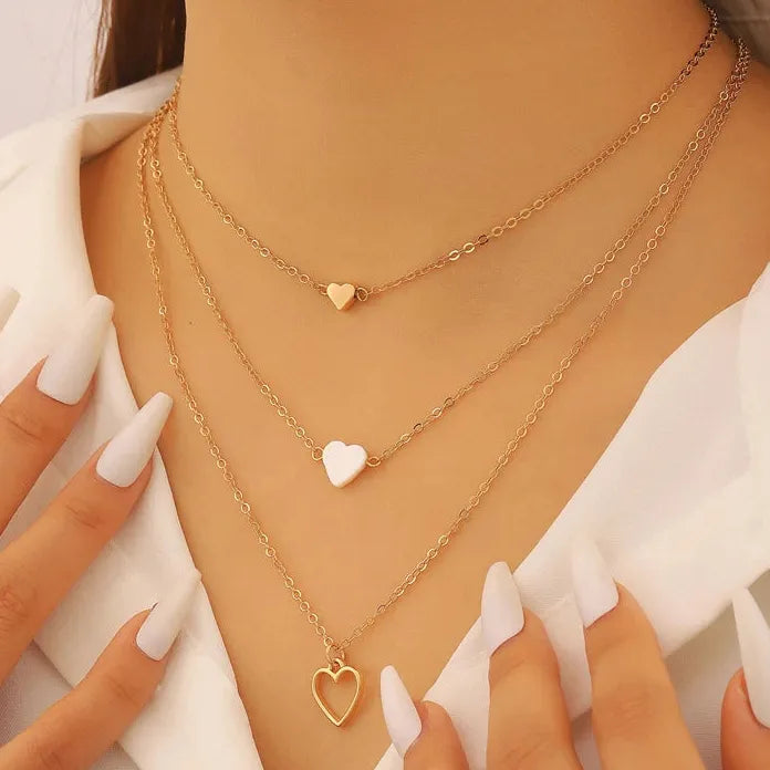 3Pcs Zinc Alloy Heart Pendant Necklace Layered Collarbone Chain Set Women