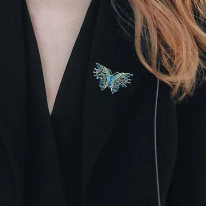 Luxury Classic Butterfly Brooch for Men & Women Gift Accessory